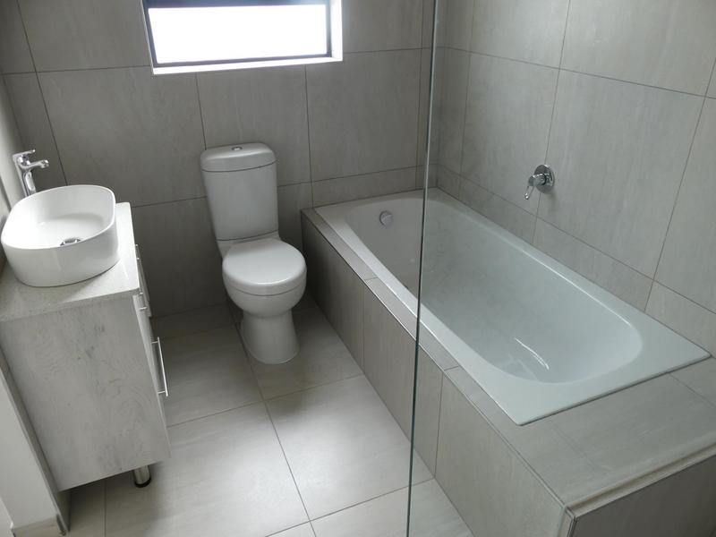 4 Bedroom Property for Sale in Shelley Point Western Cape